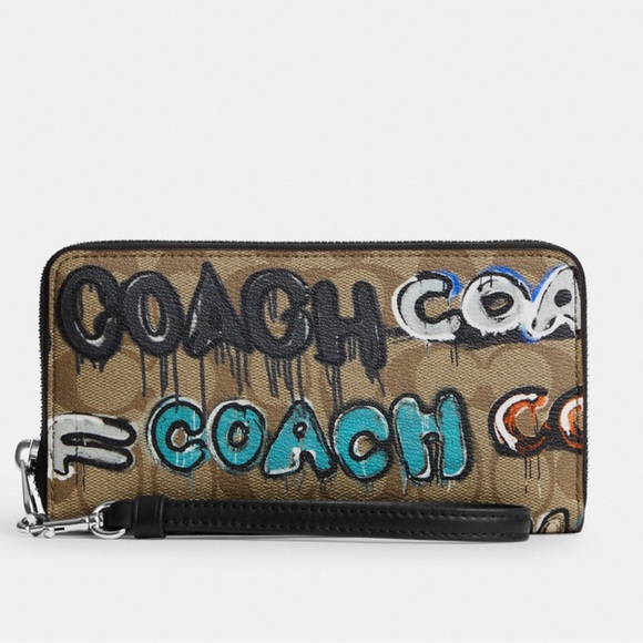 NWT Coach Limited Edition Mint + Serf Long Zip Around Wallet In Signature Canvas - Picture 1 of 3